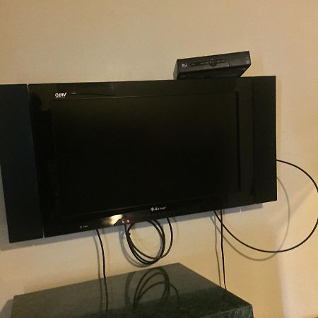 Apex 1 Motel 兰辛 外观 照片